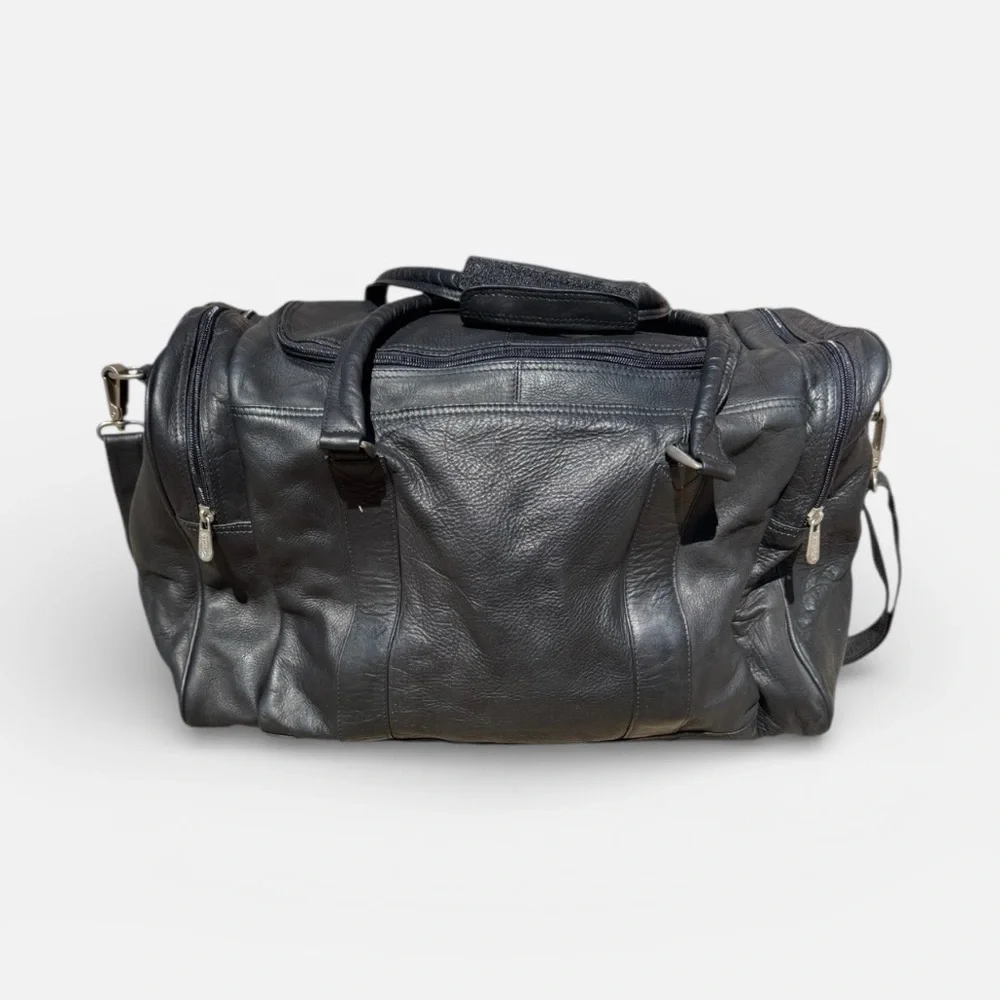 Piel Leather Multi-Compartment Duffel Bag.